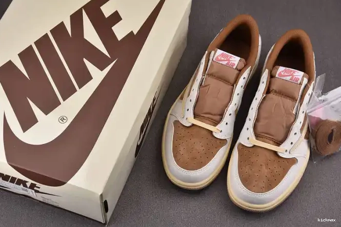 Cheap DM7866-106 SP OG Low x Travis AJ 1 Scott 0610
